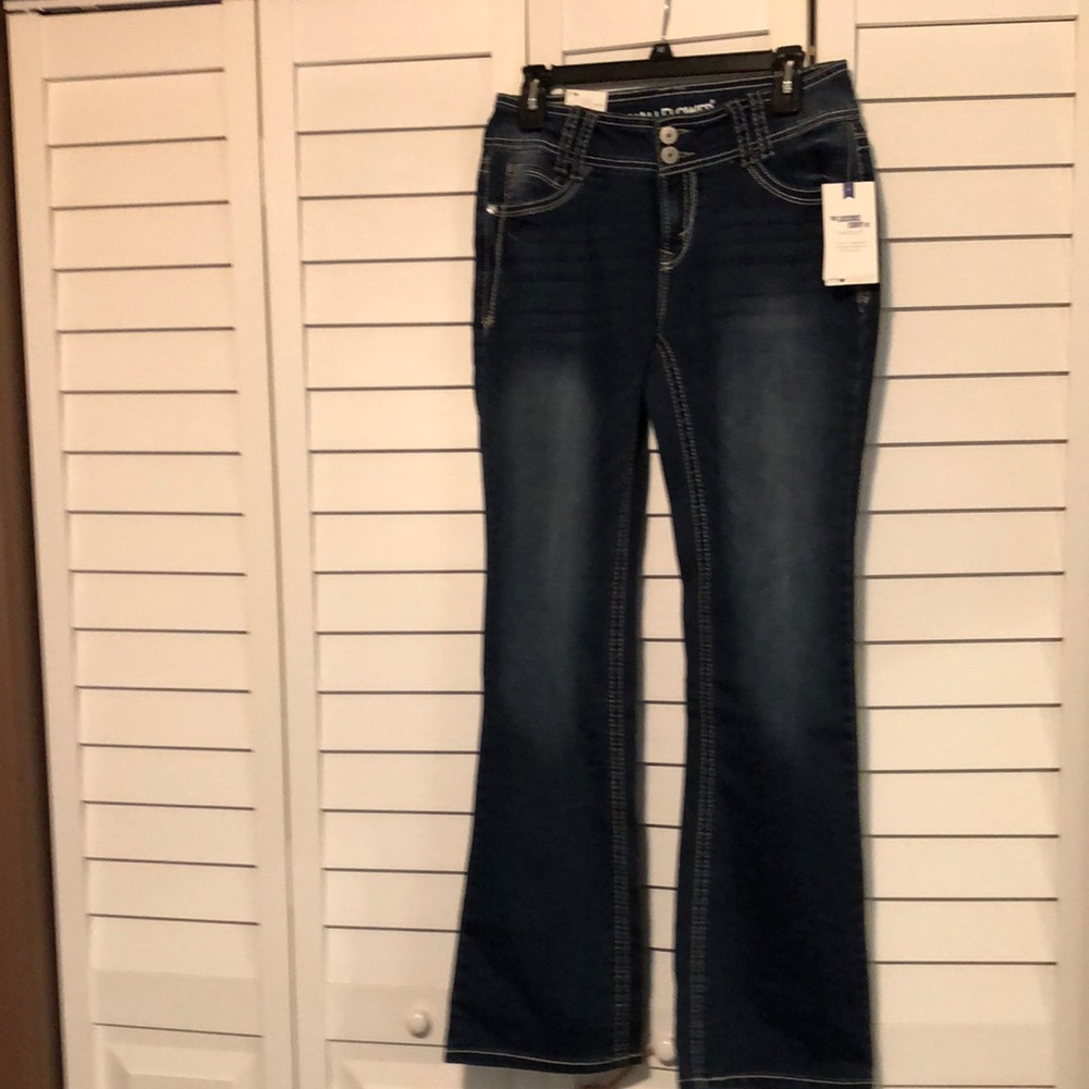 Wallflower size 7 jeans nwts